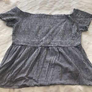 Off the shoulder checkered top FINAL DAYS